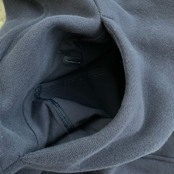 Lululemon Navy Scooba Pullover Velvet Detail 4 - Picture 6 of 7